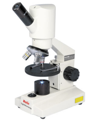 Mikroskop digitálny DM 52